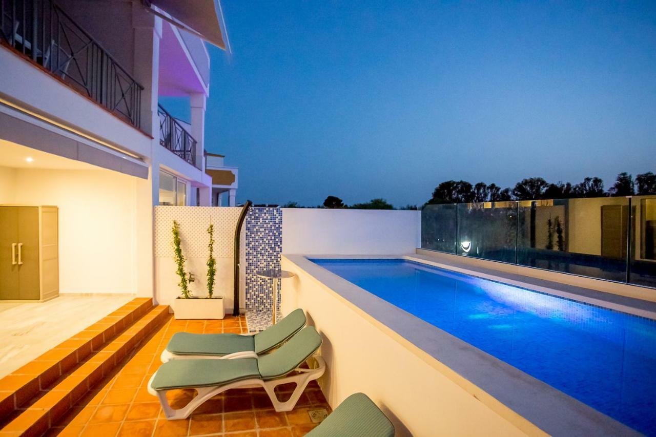 Luxury Apartments With Private Swimming Pool Марбелья Экстерьер фото